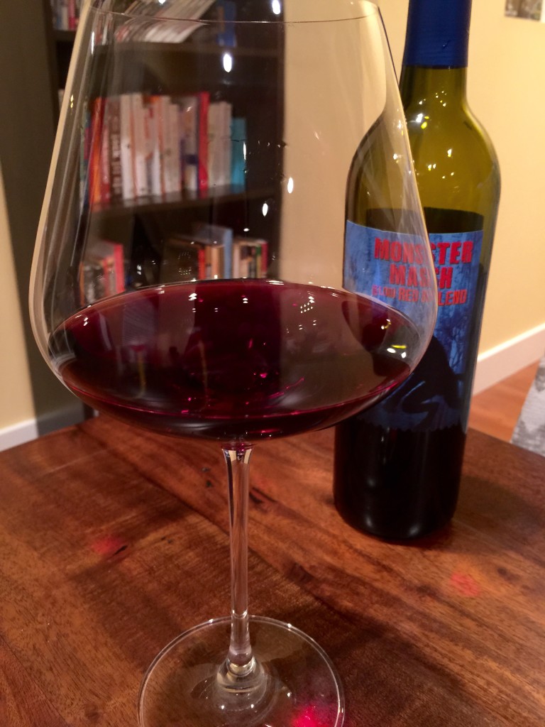 Monster Mash Red Blend 2013 Pour