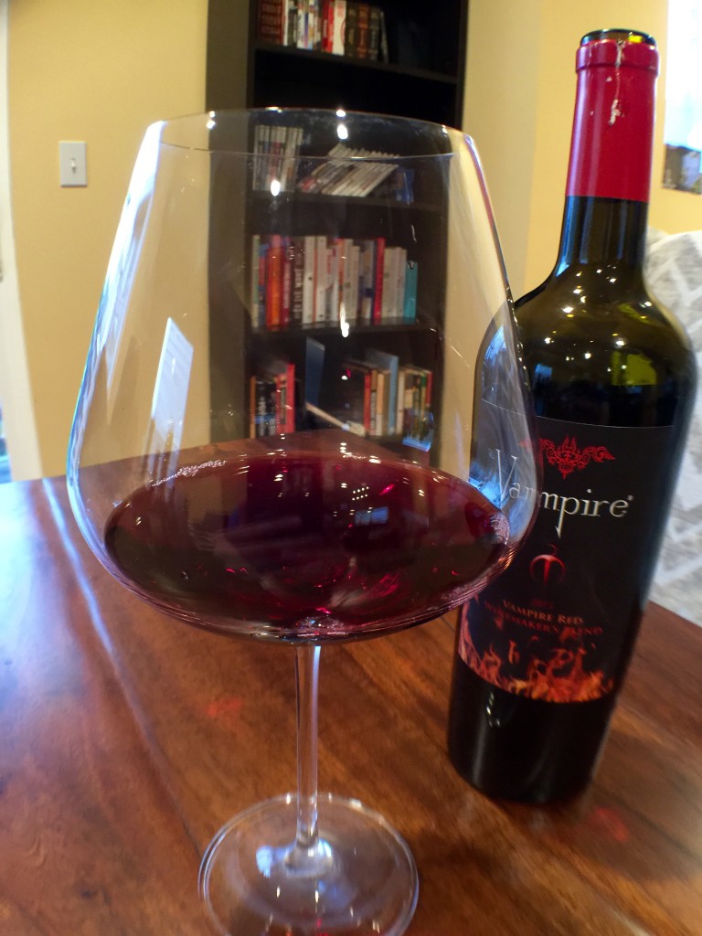 Vampire Red Winemaker's Blend 2013 Pour