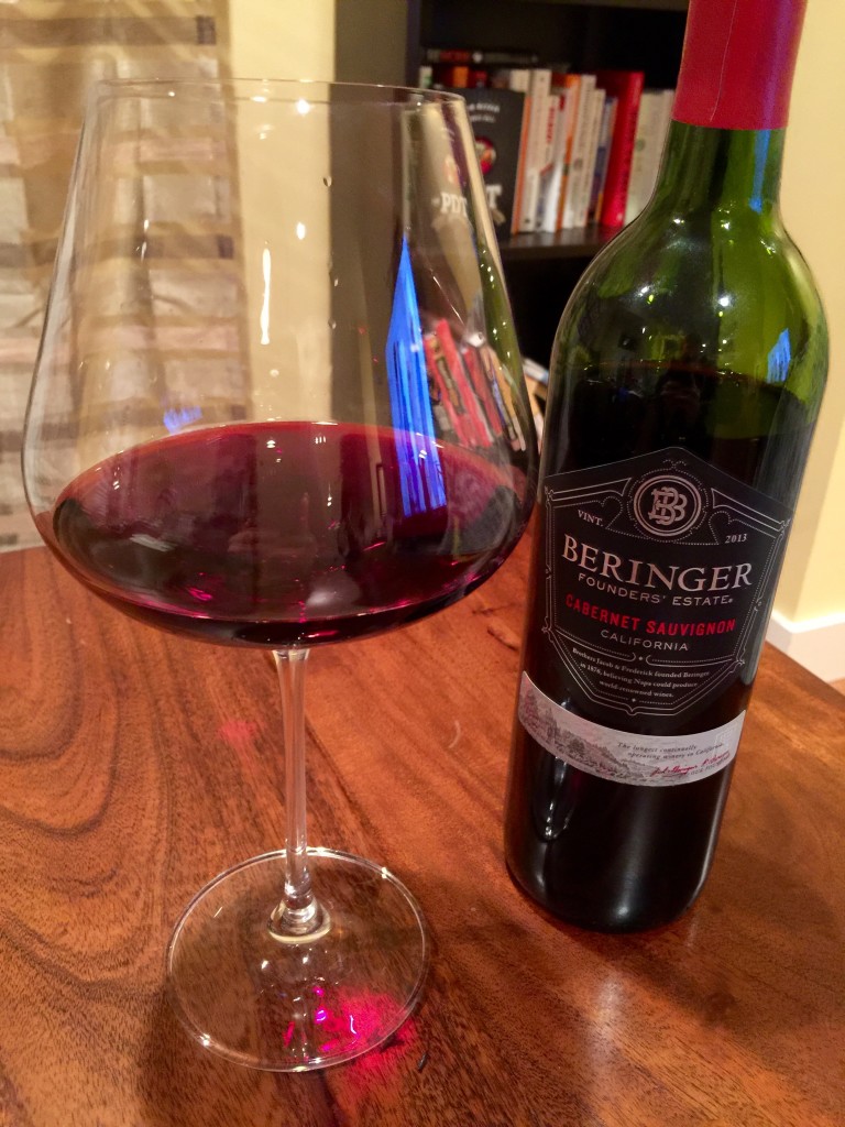 Beringer Founders Estate Cabernet Sauvignon 2013 Pour