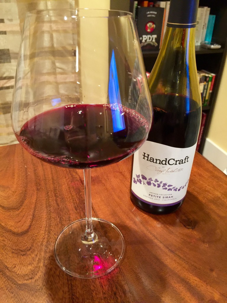 Handcraft Petite Sirah 2013 Pour