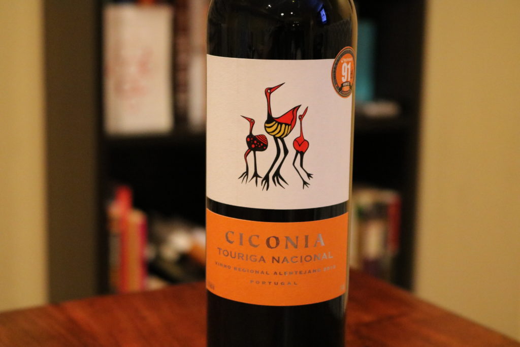 ciconia-touriga-nacional-2012-bottle