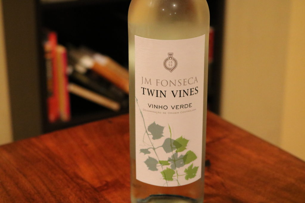 jm-fonseca-twin-vines-vinho-verde-bottle