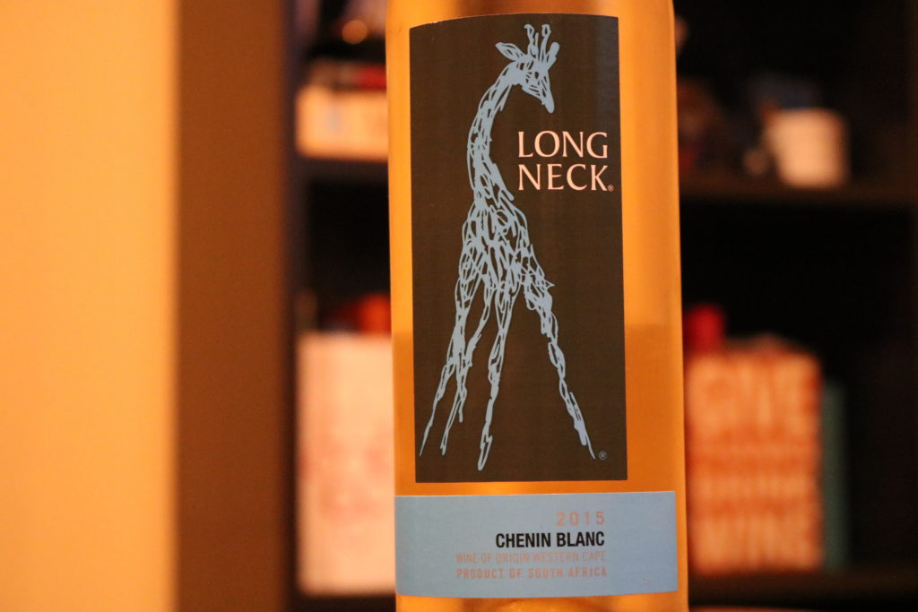 long-neck-chenin-blanc-2015-bottle